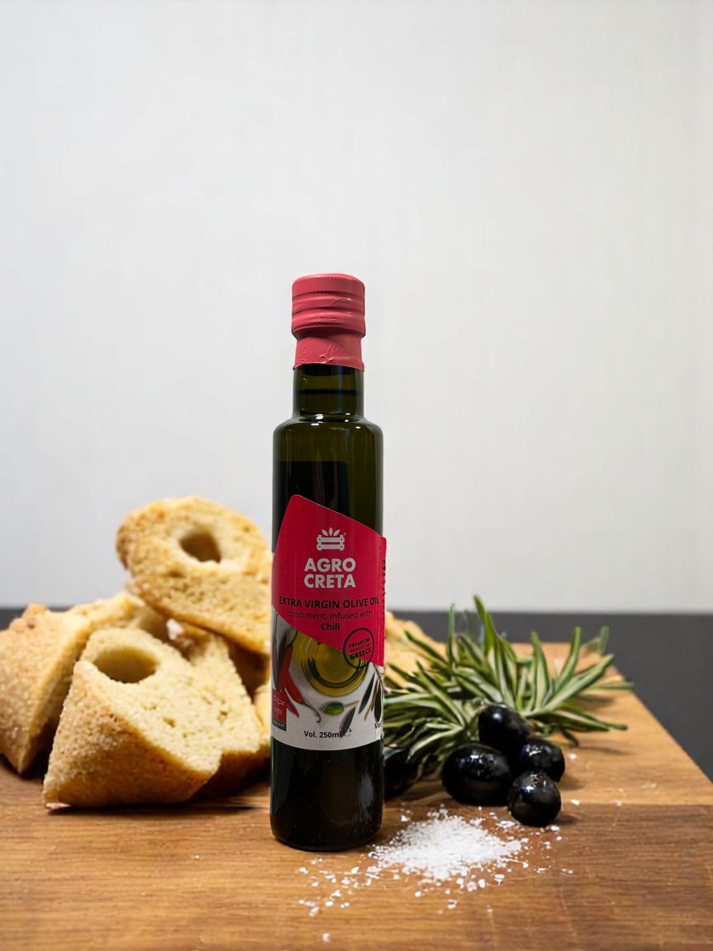 Flaske med extra jomfru oliven olie med chili fra Kreta på 250ml